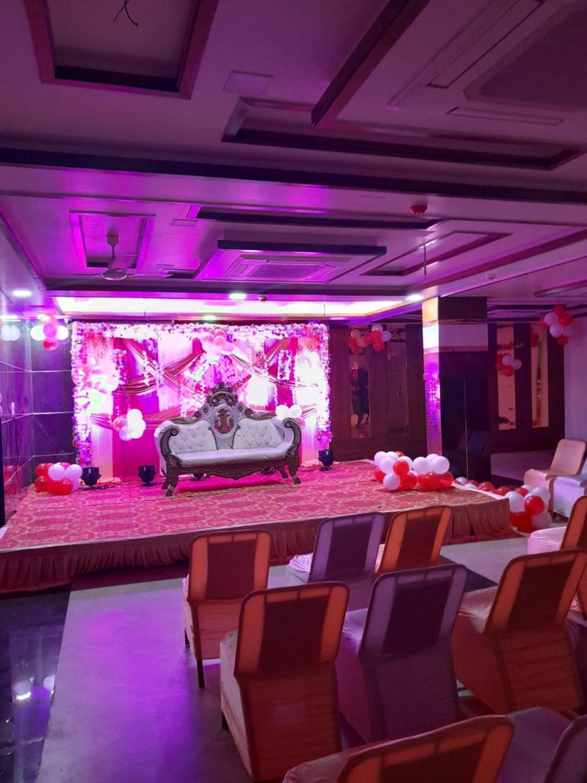 Rich Grand Hotel Agra  Exterior photo